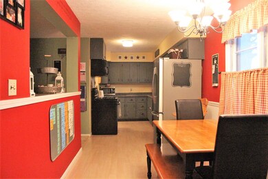 1104 E 7th St, Fowler, IN 47944 - photo 5