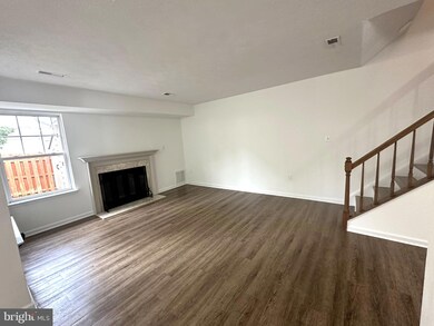 573 Cromwell Ct, Culpeper, VA 22701 - photo 3