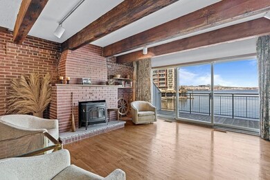Union Wharf unit TH26, Boston, MA 02109 - photo 2