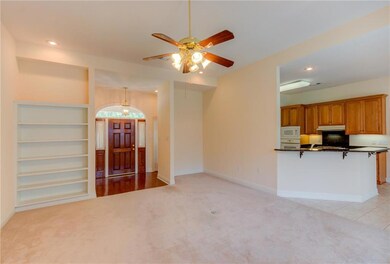 206 Amanda Dr - Front door and living room