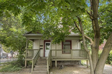 022_1105lakest_30