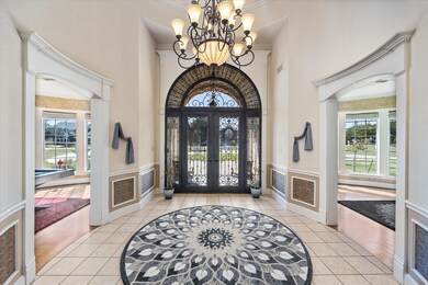 2011 Tree Top Ct, Granbury, TX 76049 - photo 3