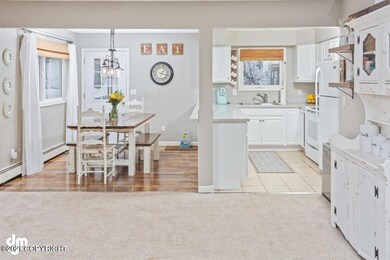 Living to Kitchen