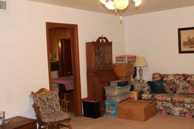 12607 liv room