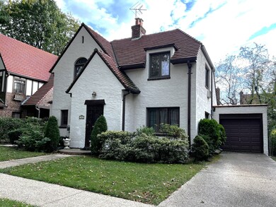 unlisted-address, Forest Hills, NY 11375 - photo 2