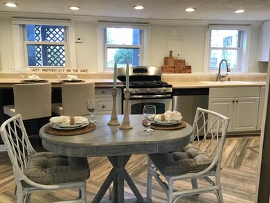 Kitchen Dining 2