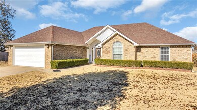134 Steven Dr, Shawnee, OK 74804 - photo 4