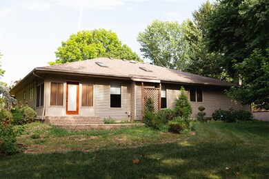 803 N Putnam St, Moweaqua, IL 62550 - photo 5