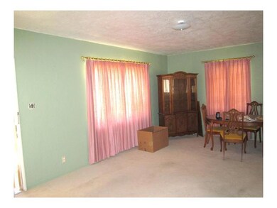 328 Kitt Rd, El Paso, TX 79915 - photo 4