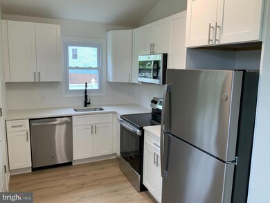 124 Unit A Billingsport Rd, Paulsboro, NJ 08066 - photo 7