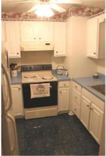 108 Woodstream Dr, Norristown, PA 19403 - photo 7