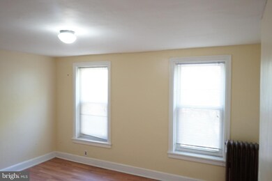810 S 6th St unit B, Camden, NJ 08103 - photo 4