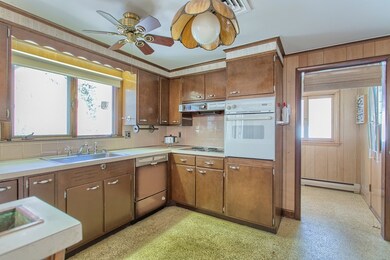 83 Durso Ave, Lawrence, MA 01843 - photo 6