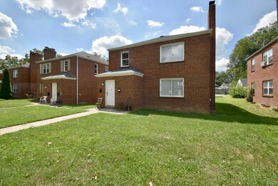 261 S Chase Ave, Columbus, OH 43204 - photo 4