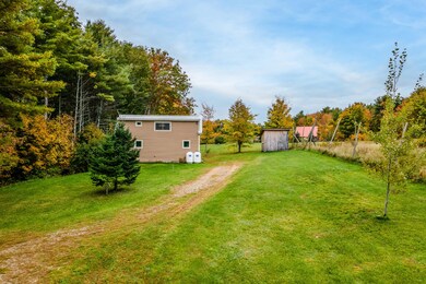 Albion Aerials-4 driveway side of home -