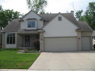 592 Ironwood Way, Saline, MI 48176 - photo 2
