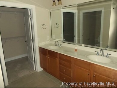 1851 Jennifer Ln, Fayetteville, NC 28314 - photo 6