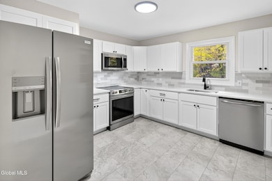 18 Anthony Ln, Albany, NY 12205 - photo 6