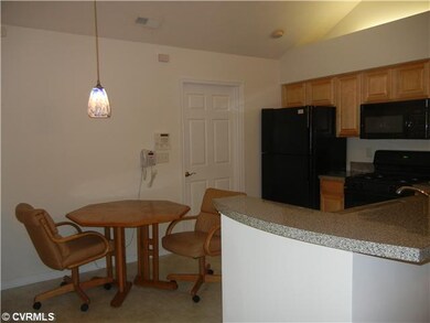 Breakfast Nook - Eat in Kitchen