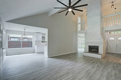 2207 S Mission Cir, Friendswood, TX 77546 - photo 3