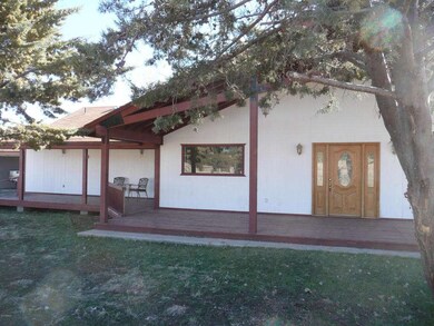 4 covered front deck