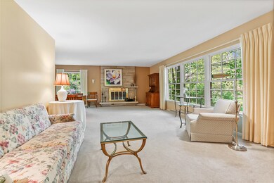 4 Butternut Dr, Naperville, IL 60540 - photo 7