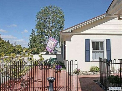 Enjoy Orange County living outside on your own fro