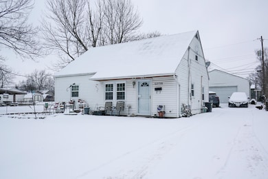 5038 Vanderbilt-2