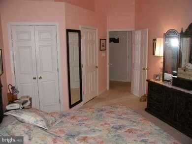 2504 Catoctin Ct unit 3B, Frederick, MD 21702 - photo 4