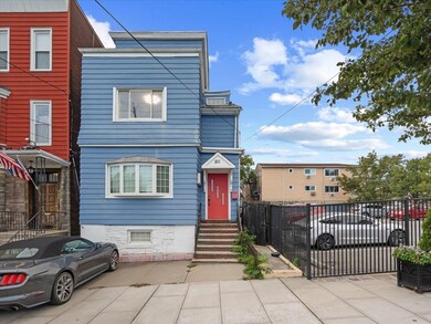 811 Palisade Ave unit 2, Union City, NJ 07087 - photo 2