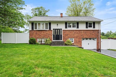 45 Maple Dr, Stony Point, NY 10980 - photo 2