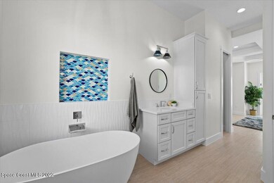 Resort Style Bathrooms