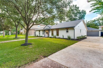 13815 Kingsride Ln, Houston, TX 77079 - photo 3