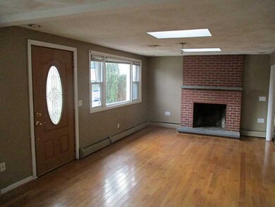 15 Starr St, Johnston, RI 02919 - photo 2