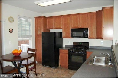 42754 Nations St, Chantilly, VA 20152 - photo 2