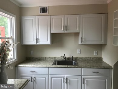 155 Polk Dr, Manassas Park, VA 20111 - photo 6