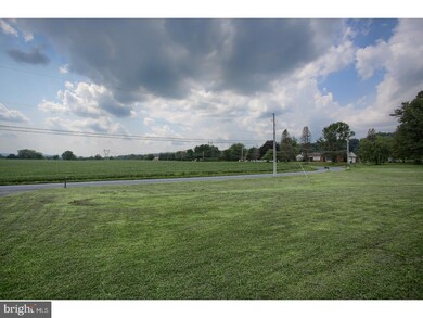 364 Beech Rd, Mohnton, PA 19540 - photo 5