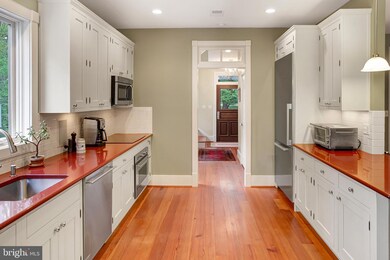 105 N 28th St, Purcellville, VA 20132 - photo 7