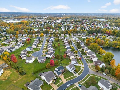 5830 Turning Leaf Way, Maineville, OH 45039 - photo 4