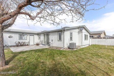 1713 S 69th Ave, Yakima, WA 98908 - photo 5