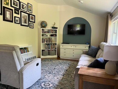 721 High St, West Gardiner, ME 04345 - photo 4