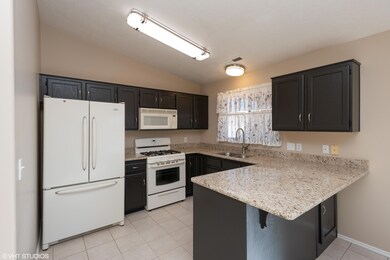 03_573S260East_5_Kitchen_HiRes