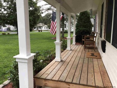 8 Woodard St, Glens Falls, NY 12801 - photo 4