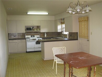 808 S Florida Ave, Weslaco, TX 78596 - photo 5