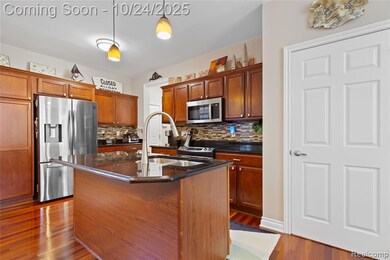 1276 W Crystal Cir unit 202, Canton, MI 48187 - photo 7