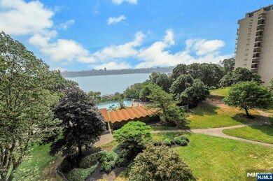 Horizon House unit 627, Fort Lee, NJ 07024 - photo 6