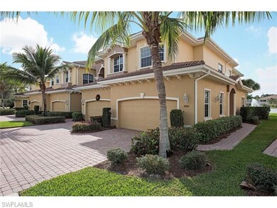 Luxury Coach Home in Gated Lemuria