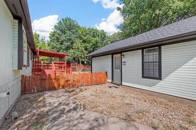 292 Kelly Brook Cir, Weatherford, TX 76087 - photo 6