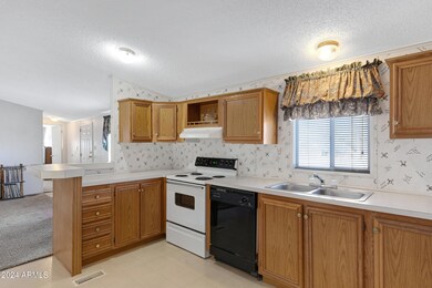 Kitchen.1