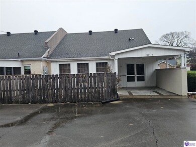 102 Regency Ct unit B3, Campbellsville, KY 42718 - photo 2